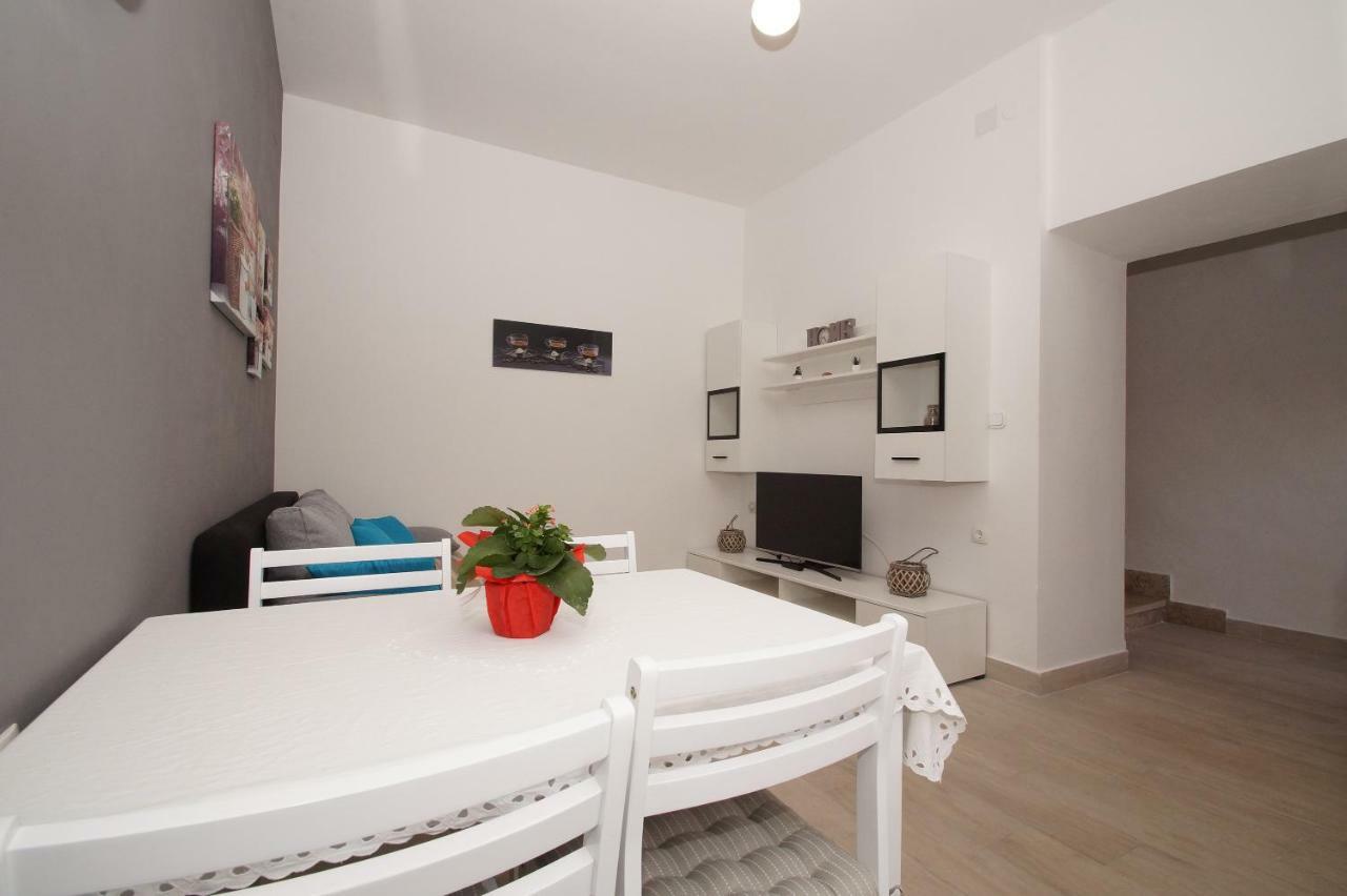 Apartment Vedro Korcula Town Exterior photo